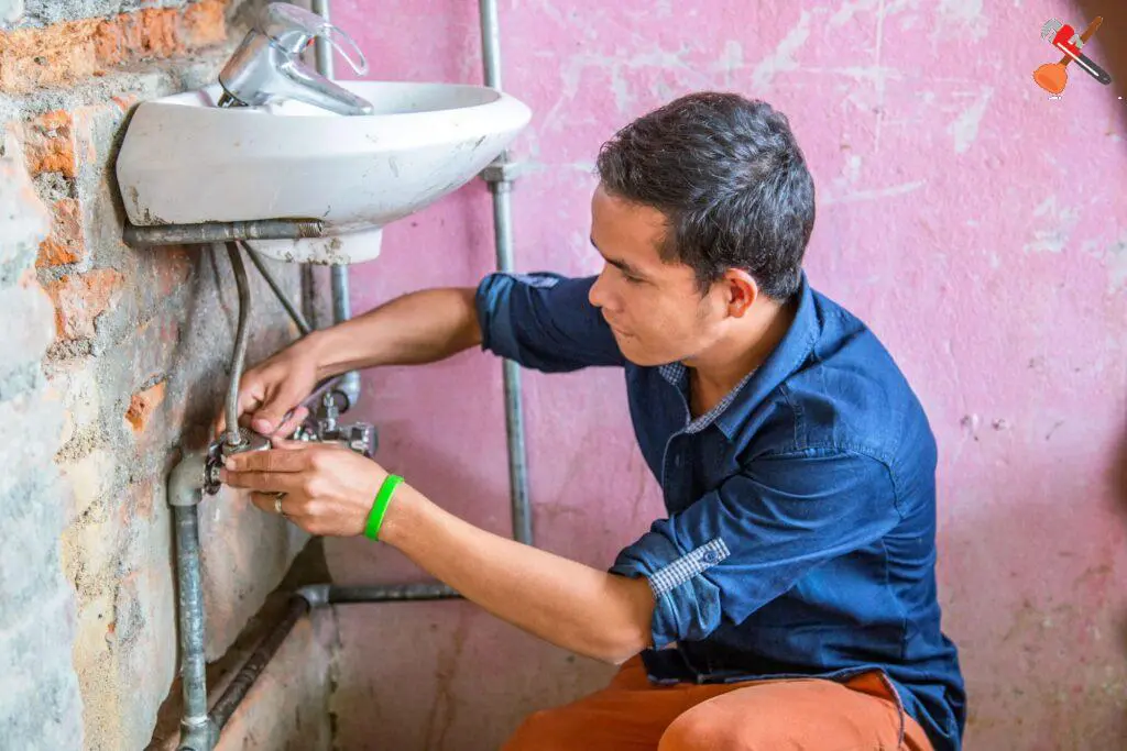 فني صحي الوطية 61009556 1 سباك صحي الجهراء